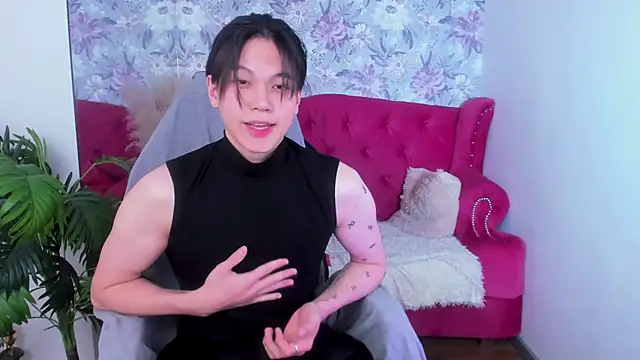 Snapshot of just_gay_ chatting on March 6, 2025, 4:49 pm just gay online show from March 6, 2025, 4:49 pm