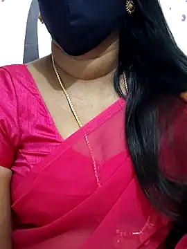 Snapshot of Tamil_Meera12 chatting on September 19, 2025, 6:37 am Tamil Meera12 online show from September 19, 2025, 6:37 am