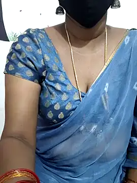 Snapshot of Tamil_Meera12 chatting on September 27, 2025, 6:57 pm Tamil Meera12 online show from September 27, 2025, 6:57 pm