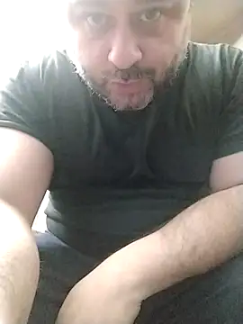 Snapshot of NAvoglia chatting on February 19, 2025, 8:31 pm NAvoglia online show from February 19, 2025, 8:31 pm