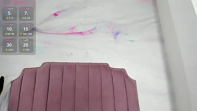 Snapshot of Lia_Guzman chatting on November 27, 2025, 3:30 am Lia Guzman online show from November 27, 2025, 3:30 am