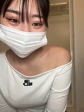 Snapshot of Rara__oo chatting on February 28, 2025, 7:15 am Rara oo online show from February 28, 2025, 7:15 am