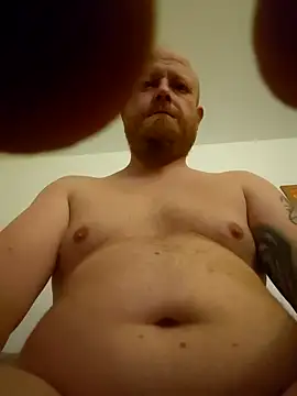 bouraktom6 online show from November 9, 2025, 10:52 pm