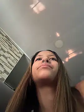 vicky bass online show from November 11, 2025, 9:26 pm