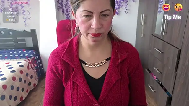 xxsexycutexxx online show from December 1, 2025, 12:10 pm