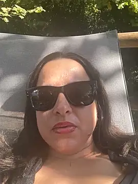 laarti online show from October 8, 2025, 12:25 pm