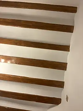 laarti online show from December 3, 2025, 8:23 am