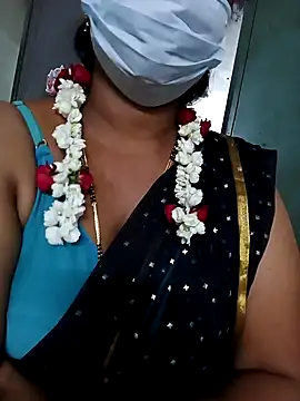 Snapshot of Tamil_Radha chatting on February 19, 2025, 4:33 pm Tamil Radha online show from February 19, 2025, 4:33 pm