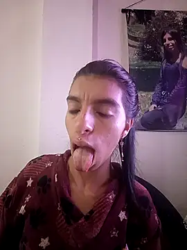 Ariell Kieran online show from September 30, 2025, 4:23 pm