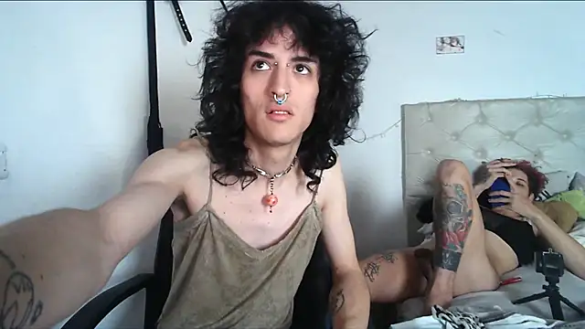 Penygirl online show from December 16, 2025, 1:32 am