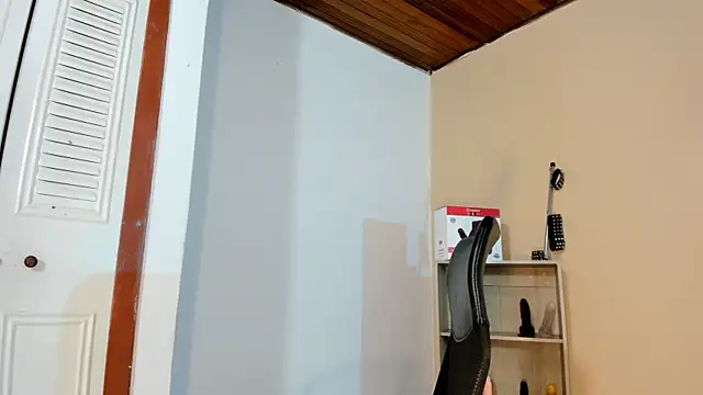 Violetta 0 online show from October 4, 2025, 1:53 pm