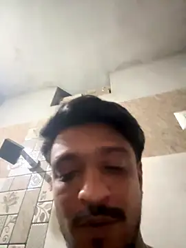 Snapshot of Chintu2408 chatting on October 19, 2025, 4:29 pm Chintu2408 online show from October 19, 2025, 4:29 pm