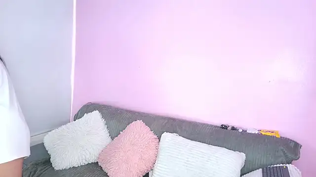 Hiyakasudere online show from October 14, 2025, 6:42 pm