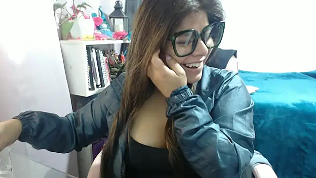 KatteAngelLat online show from December 3, 2025, 12:07 am