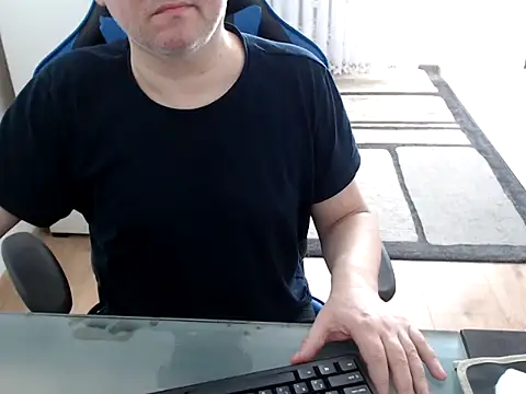 Snapshot of ruplumber chatting on February 20, 2025, 9:22 am ruplumber online show from February 20, 2025, 9:22 am