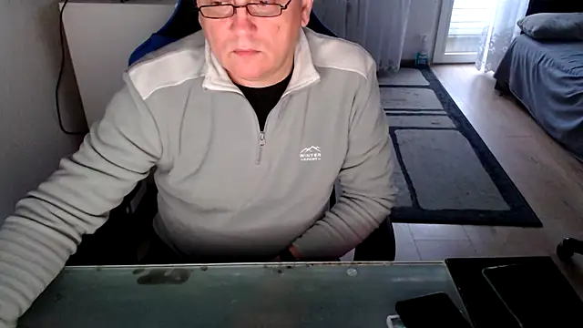 Snapshot of ruplumber chatting on October 6, 2025, 4:04 pm ruplumber online show from October 6, 2025, 4:04 pm