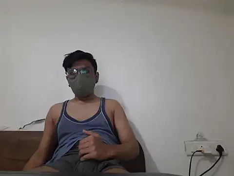 Snapshot of kk77102 chatting on February 5, 2025, 11:44 am kk77102 online show from February 5, 2025, 11:44 am