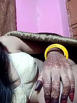 Snapshot of Miss_triha chatting on February 2, 2025, 5:26 pm Miss triha online show from February 2, 2025, 5:26 pm