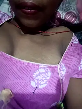 Snapshot of Miss_triha chatting on September 12, 2025, 11:48 pm Miss triha online show from September 12, 2025, 11:48 pm