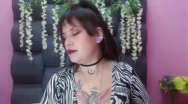 Snapshot of Fenix_Lilith chatting on March 17, 2025, 1:29 pm Fenix Lilith online show from March 17, 2025, 1:29 pm