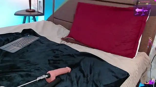 Nicky gh online show from February 20, 2025, 1:36 am