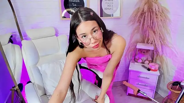 BarbieGirl    online show from February 18, 2025, 6:59 am