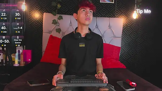 Allen Starck online show from October 7, 2025, 8:17 pm