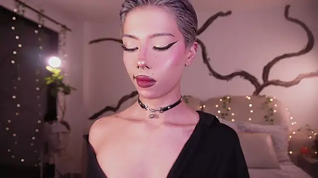 Snapshot of soidai_miiu chatting on October 22, 2025, 11:04 pm soidai miiu online show from October 22, 2025, 11:04 pm