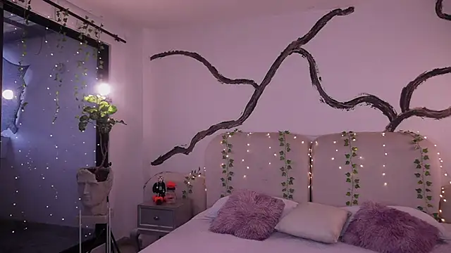 Snapshot of soidai_miiu chatting on November 3, 2025, 9:16 pm soidai miiu online show from November 3, 2025, 9:16 pm