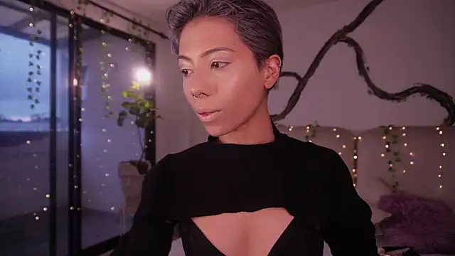 Snapshot of soidai_miiu chatting on November 12, 2025, 11:43 am soidai miiu online show from November 12, 2025, 11:43 am