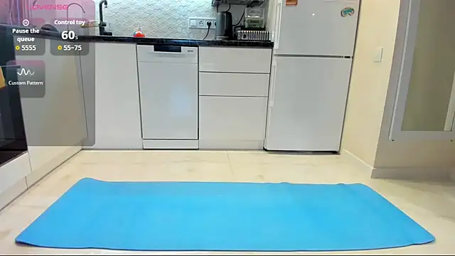 Snapshot of Katya_yoga chatting on November 16, 2025, 5:35 am Katya yoga online show from November 16, 2025, 5:35 am