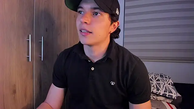 Mastrangelo xxx online show from October 23, 2025, 3:06 am