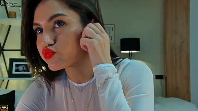 Snapshot of emiljanna chatting on February 21, 2025, 4:40 am emiljanna online show from February 21, 2025, 4:40 am