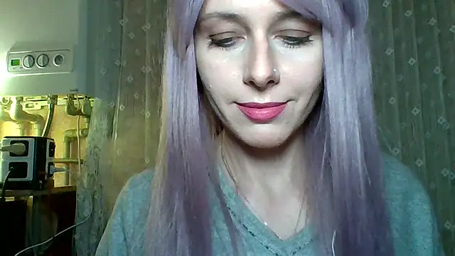 LuminousLady online show from February 22, 2025, 8:53 pm