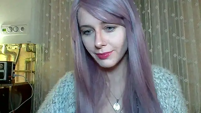 LuminousLady online show from March 14, 2025, 6:29 pm