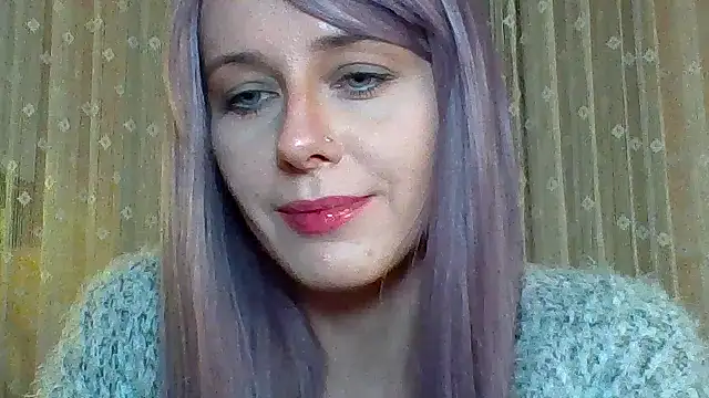 LuminousLady online show from March 14, 2025, 9:32 pm