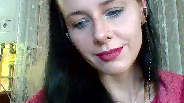 LuminousLady online show from March 17, 2025, 9:13 pm