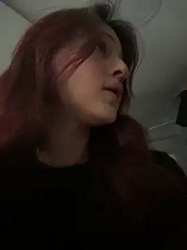 Snapshot of AngelRuby chatting on September 28, 2025, 9:53 pm AngelRuby online show from September 28, 2025, 9:53 pm