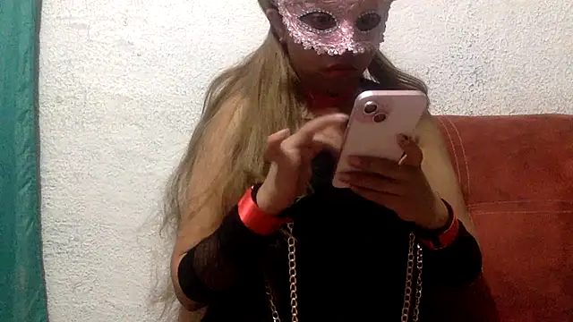 sharonlopez9611 online show from February 16, 2025, 5:26 am