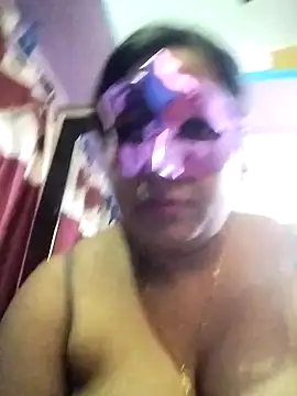 neha007-K online show from November 28, 2025, 7:49 pm