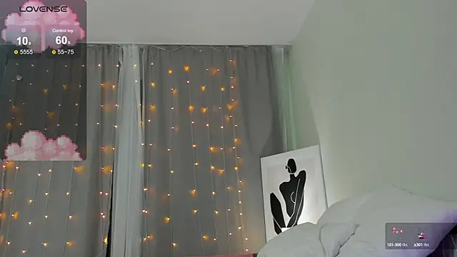 Mia Luw online show from March 11, 2025, 4:29 pm