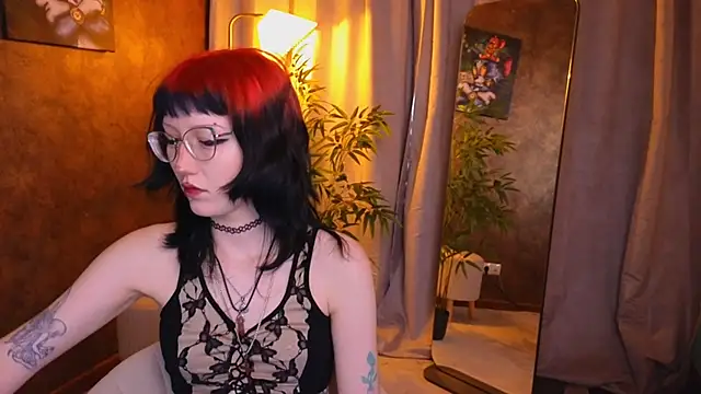 Snapshot of lissaros chatting on February 10, 2025, 5:25 am lissaros online show from February 10, 2025, 5:25 am