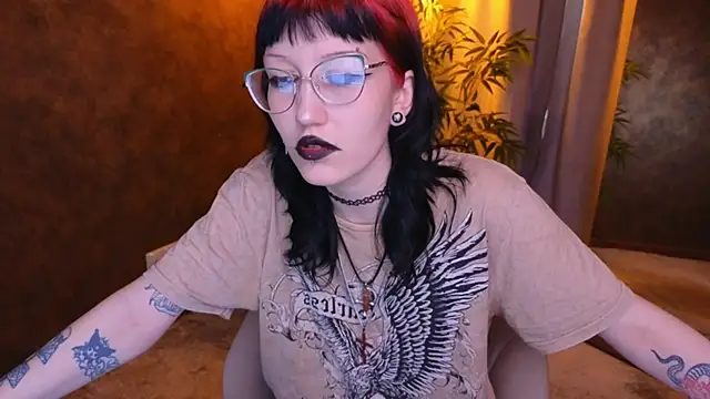 Snapshot of lissaros chatting on February 12, 2025, 7:44 am lissaros online show from February 12, 2025, 7:44 am