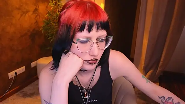 Snapshot of lissaros chatting on February 17, 2025, 8:09 am lissaros online show from February 17, 2025, 8:09 am