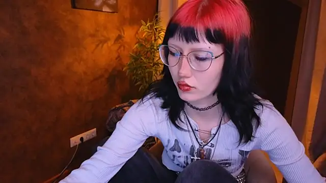 Snapshot of lissaros chatting on February 18, 2025, 5:09 am lissaros online show from February 18, 2025, 5:09 am