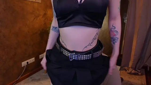 Snapshot of lissaros chatting on March 4, 2025, 8:24 am lissaros online show from March 4, 2025, 8:24 am