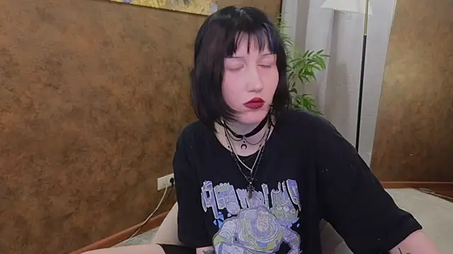 Snapshot of lissaros chatting on March 10, 2025, 5:33 am lissaros online show from March 10, 2025, 5:33 am