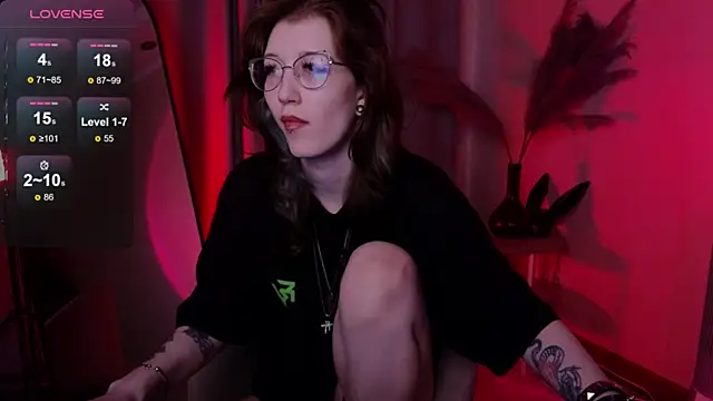 Snapshot of lissaros chatting on September 9, 2025, 5:18 am lissaros online show from September 9, 2025, 5:18 am