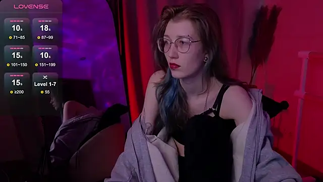 Snapshot of lissaros chatting on November 20, 2025, 4:56 am lissaros online show from November 20, 2025, 4:56 am