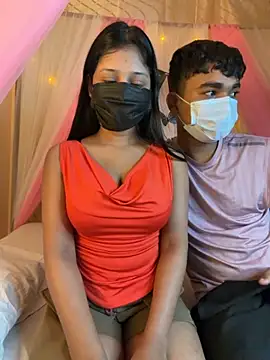 hotgirlpriya789 online show from November 18, 2025, 4:11 pm